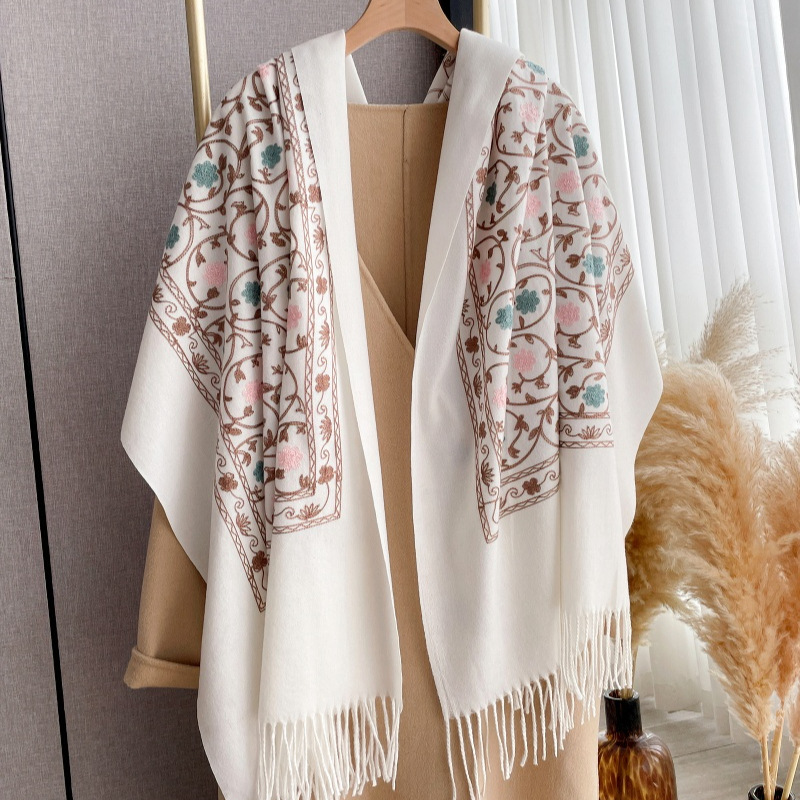 2025 New Embroidery Cashmere S - Woven Scarf Blanket 评论和价格